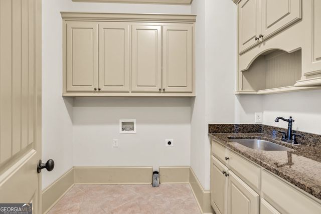 9145 Greenway Court, Gainesville, GA 30506