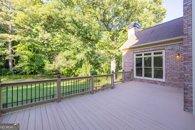 9145 Greenway Court, Gainesville, GA 30506