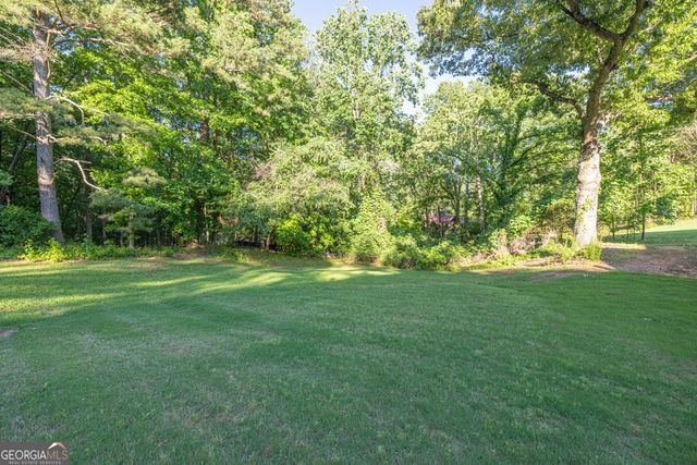 9145 Greenway Court, Gainesville, GA 30506