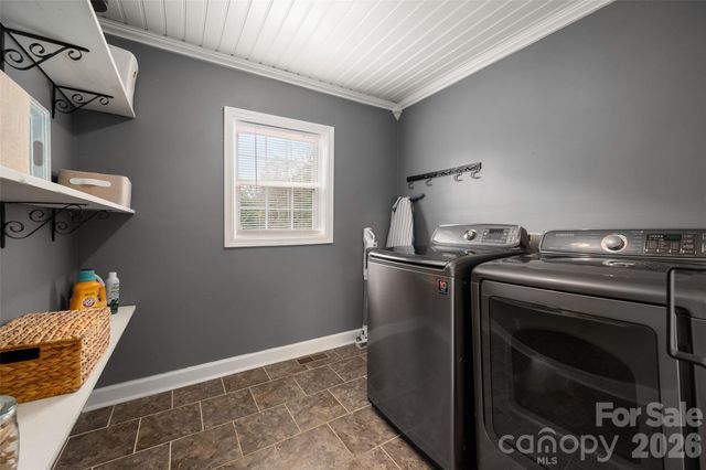 406 S Central Avenue, Belmont, NC 28012