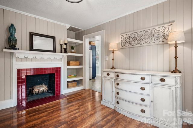 406 S Central Avenue, Belmont, NC 28012