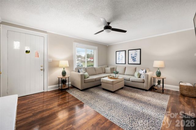 406 S Central Avenue, Belmont, NC 28012