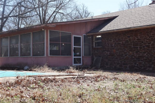 32656 S 4320 Road, Big Cabin, OK 74332
