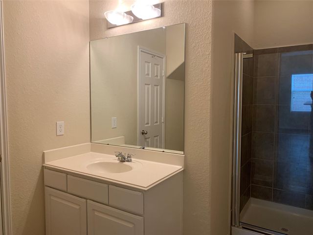 7822 Koloa River Court, Houston, TX 77040