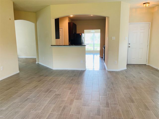 7822 Koloa River Court, Houston, TX 77040