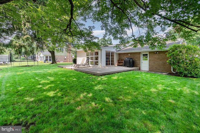 114 BROOKSIDE AVE, Hershey, PA 17033