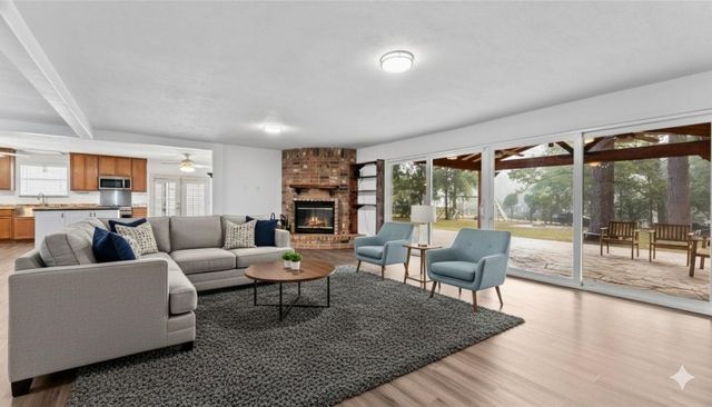 402 Placid Lake Lane, Magnolia, TX 77354