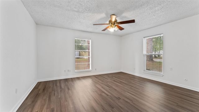 402 Placid Lake Lane, Magnolia, TX 77354