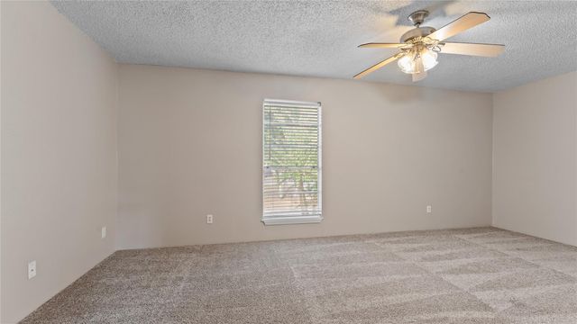 402 Placid Lake Lane, Magnolia, TX 77354