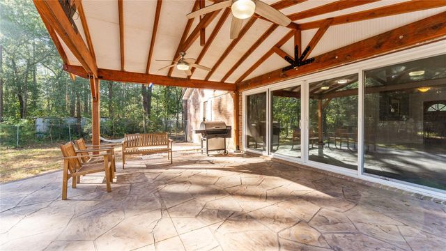 402 Placid Lake Lane, Magnolia, TX 77354