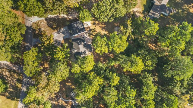 402 Placid Lake Lane, Magnolia, TX 77354