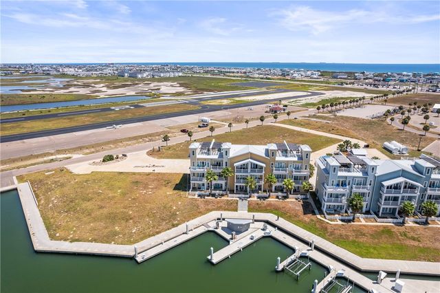 200 Piper Blvd B4, Port Aransas, TX 78373