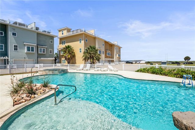 200 Piper Blvd B4, Port Aransas, TX 78373