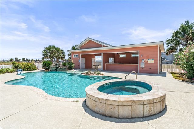 200 Piper Blvd B4, Port Aransas, TX 78373