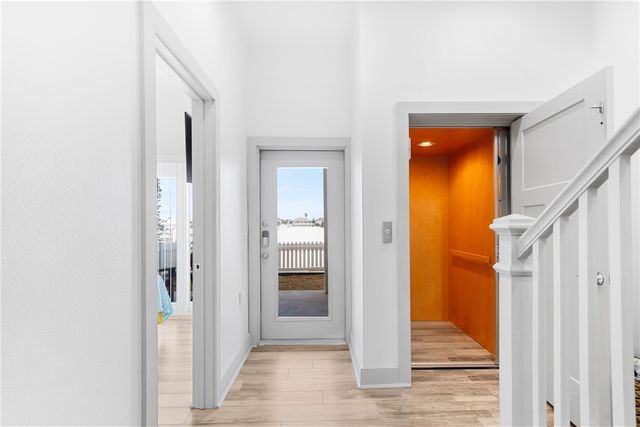 200 Piper Blvd B4, Port Aransas, TX 78373