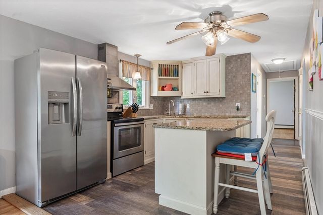 3 Edith Ln, Rutland, MA 01543