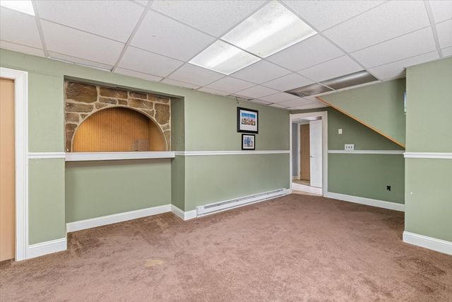 3 Edith Ln, Rutland, MA 01543