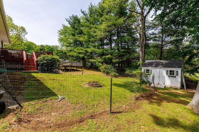 3 Edith Ln, Rutland, MA 01543