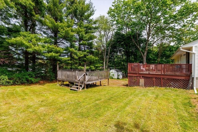 3 Edith Ln, Rutland, MA 01543