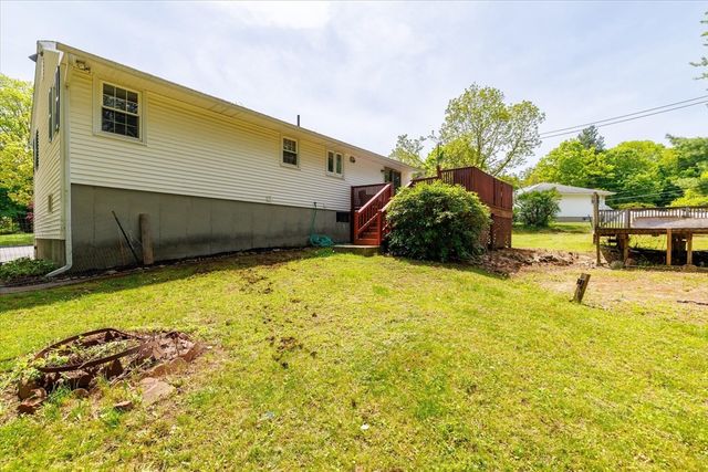3 Edith Ln, Rutland, MA 01543