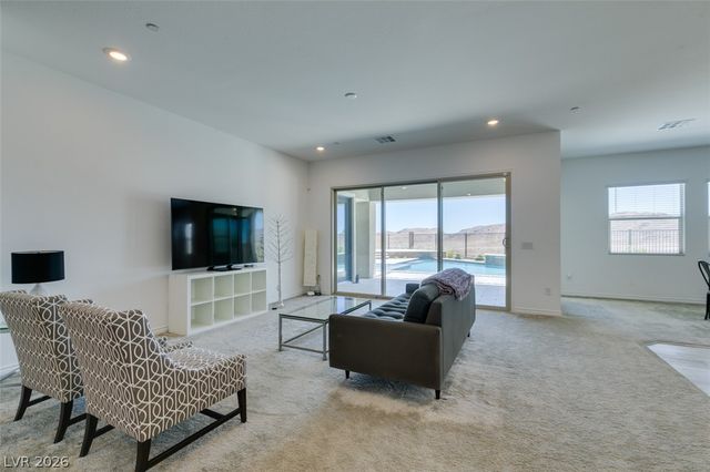 988 Edinburgh Fields Court, Las Vegas, NV 89138