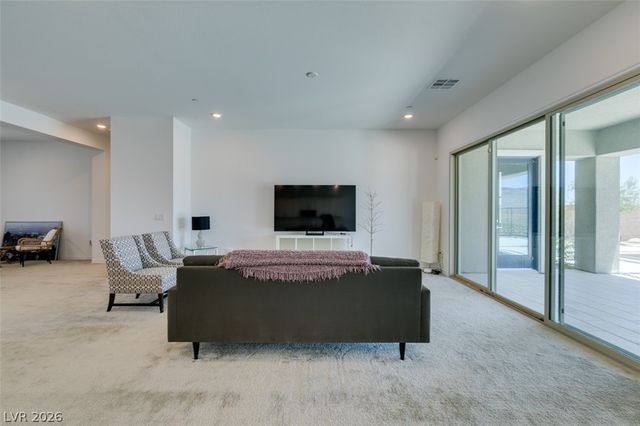 988 Edinburgh Fields Court, Las Vegas, NV 89138