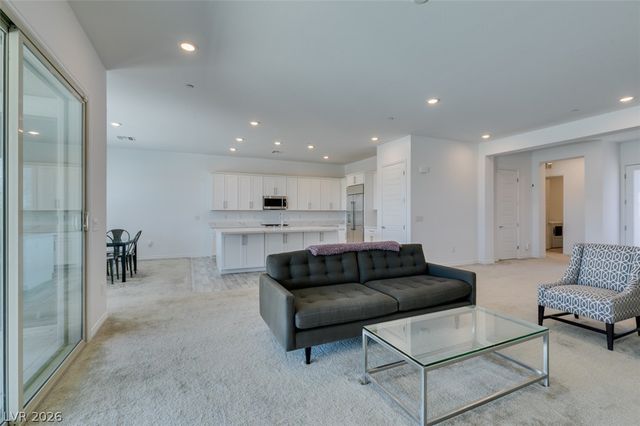 988 Edinburgh Fields Court, Las Vegas, NV 89138