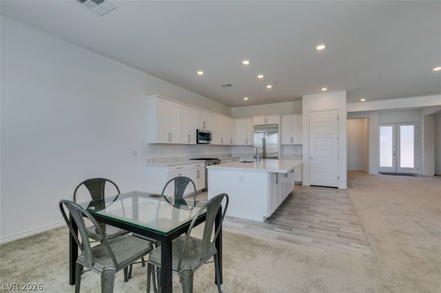 988 Edinburgh Fields Court, Las Vegas, NV 89138