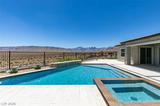 988 Edinburgh Fields Court, Las Vegas, NV 89138