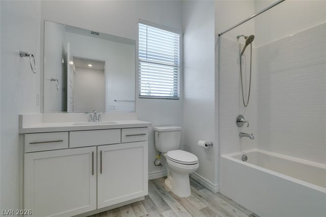 988 Edinburgh Fields Court, Las Vegas, NV 89138