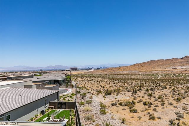 988 Edinburgh Fields Court, Las Vegas, NV 89138