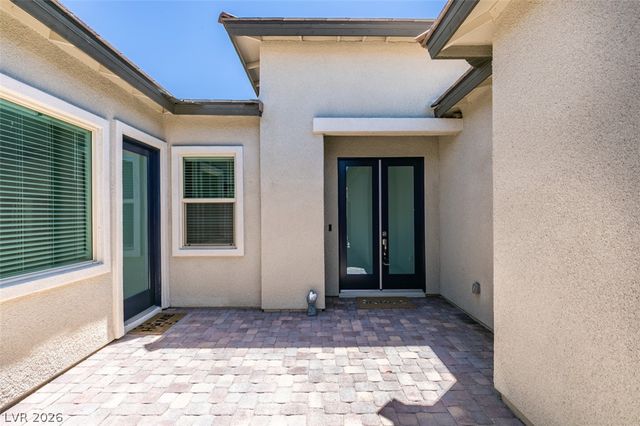 988 Edinburgh Fields Court, Las Vegas, NV 89138