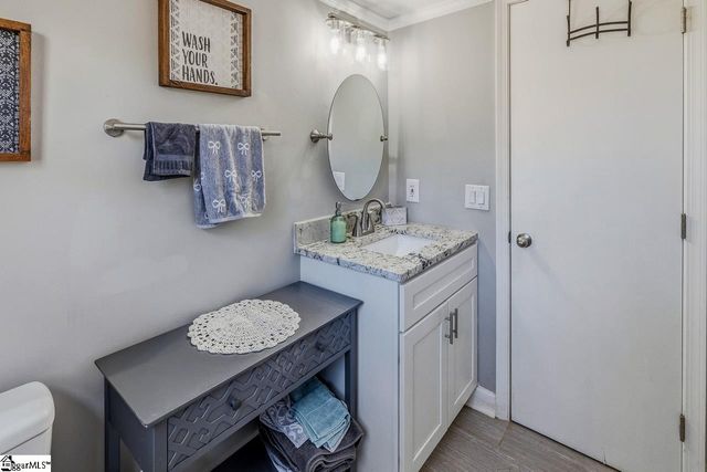 135 Ashdown Drive, Simpsonville, SC 29680