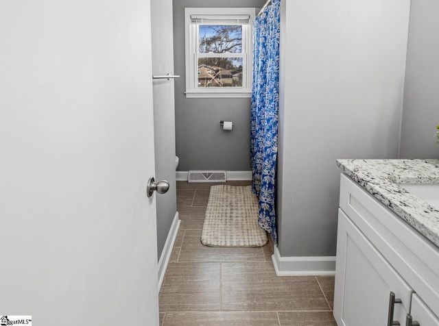 135 Ashdown Drive, Simpsonville, SC 29680