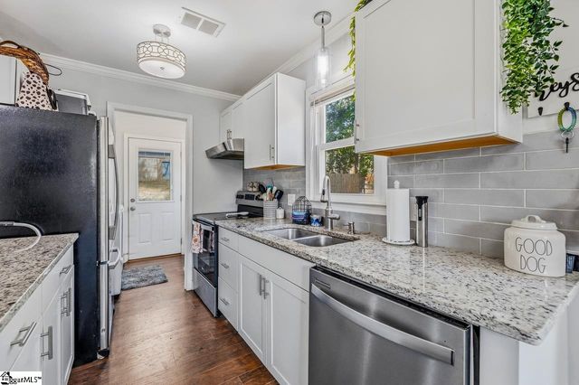 135 Ashdown Drive, Simpsonville, SC 29680