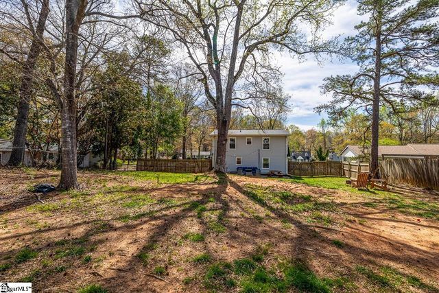 135 Ashdown Drive, Simpsonville, SC 29680