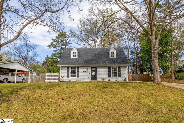 135 Ashdown Drive, Simpsonville, SC 29680