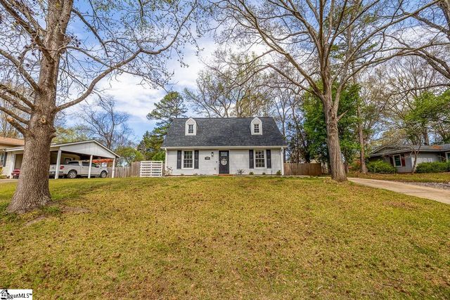 135 Ashdown Drive, Simpsonville, SC 29680