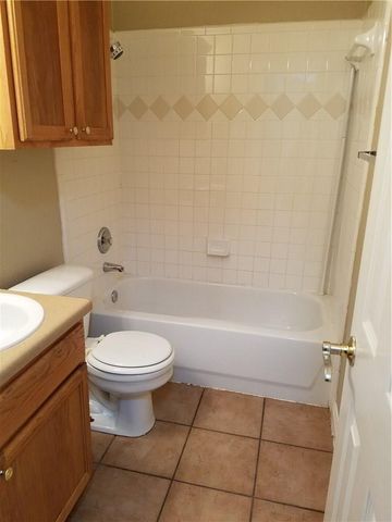 21635 Boggy Ford RD A, Lago Vista, TX 78645