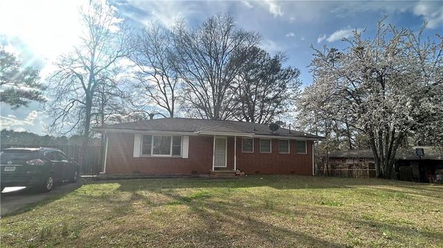 434 Dixie Lee Lane, Stone Mountain, GA 30083