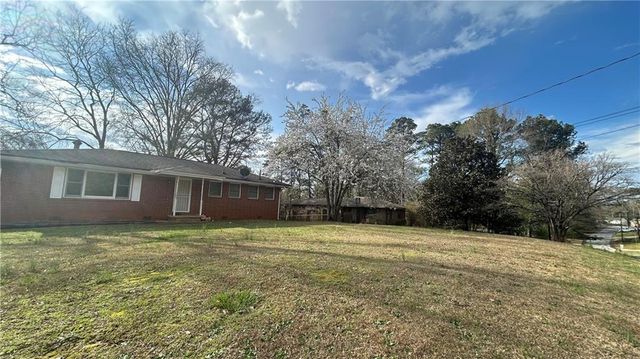 434 Dixie Lee Lane, Stone Mountain, GA 30083