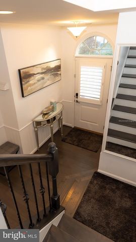 3620 COMMODORE JOSHUA BARNEY DR NE, Washington, DC 20018