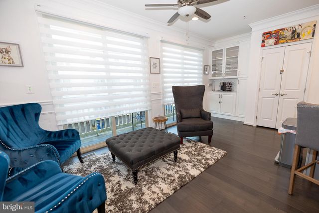 3620 COMMODORE JOSHUA BARNEY DR NE, Washington, DC 20018