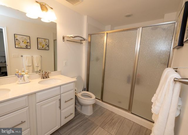 3620 COMMODORE JOSHUA BARNEY DR NE, Washington, DC 20018