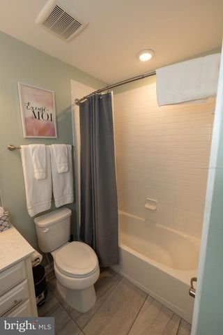 3620 COMMODORE JOSHUA BARNEY DR NE, Washington, DC 20018