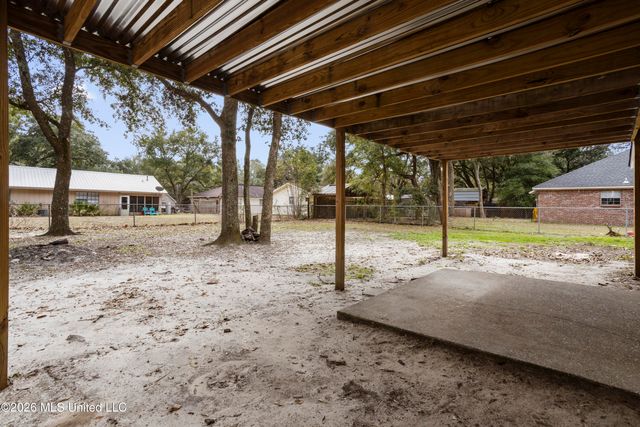 8721 Mermaid Avenue, Ocean Springs, MS 39564