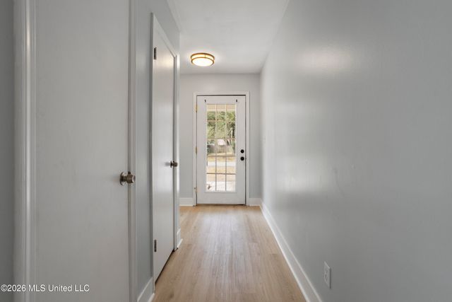 8721 Mermaid Avenue, Ocean Springs, MS 39564