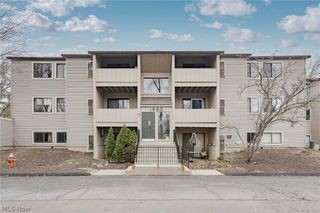 1680 Cedarwood Drive 343, Westlake, OH 44145