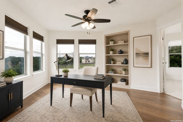 10801 FOX CRST, Live Oak, TX 78233