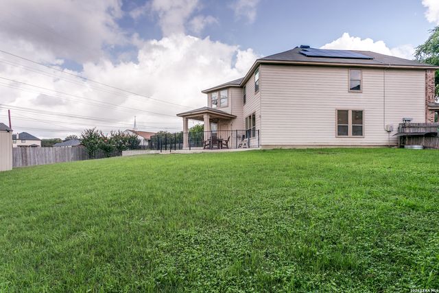 10801 FOX CRST, Live Oak, TX 78233